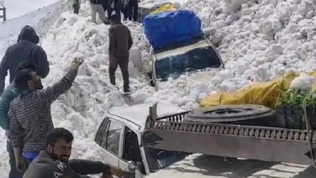 Shrinagar-Leh Highway