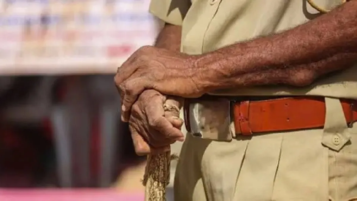 Sub-Inspector Bribery Case